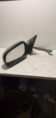 Volvo S60 Front door electric wing mirror E11015463