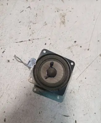 Chrysler Voyager Panel speaker 04685950AC 65WA78 11385