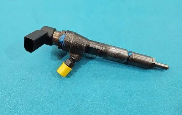 Ford C-MAX I Fuel injector 4M5Q-9F593-AD IMPRK1508623