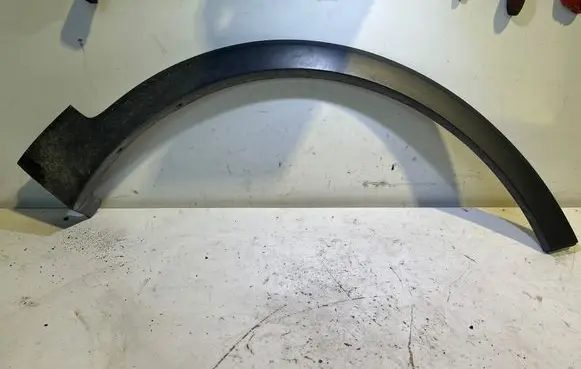KIA Sorento Front arch trim 87712C5000