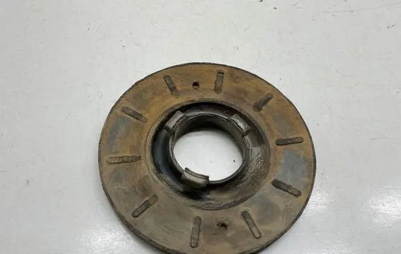 Volkswagen Transporter - Caravelle T6 Rear coil spring rubber mount 