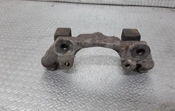 BMW 5 E39 Front Brake Caliper Pad/Carrier 
