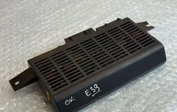 BMW 5 E39 Light module LCM 6919453 61356919453