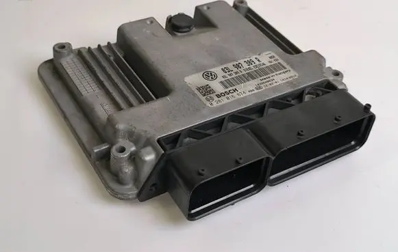 Volkswagen PASSAT B7 Engine control unit/module 03L907309D 03L907309R 0281016674