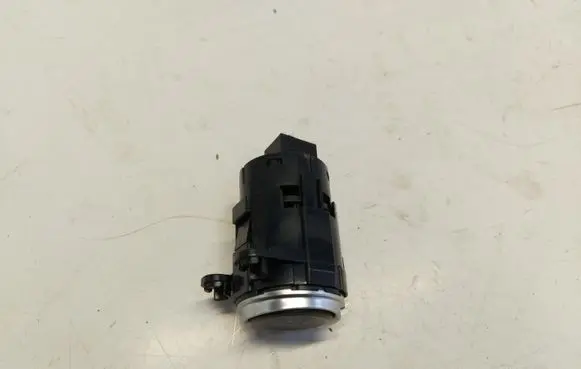 KIA Pro Cee'd III Engine start stop button switch 93500j7500wk