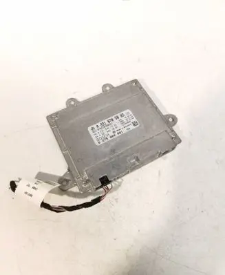 Mercedes-Benz S W221 Camera control unit module A2218705885 A2214421007 A2215451732