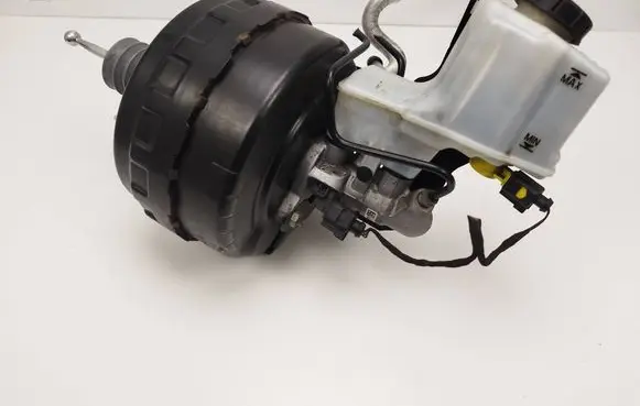 Volkswagen Tiguan Brake booster 5QK614105