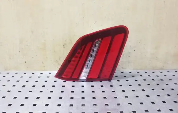 Mercedes-Benz B W246 W242 Tailgate rear/tail lights A2469069100