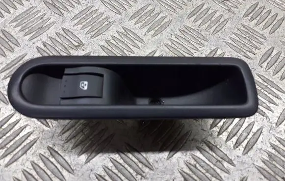 Renault Scenic II - Grand scenic II Front door window switch trim 1560138770
