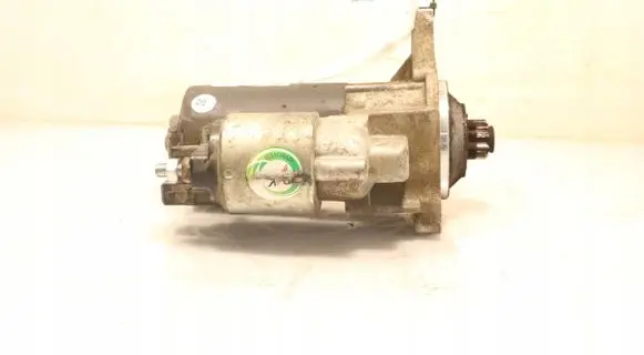 Volkswagen Golf IV Starter motor S0027