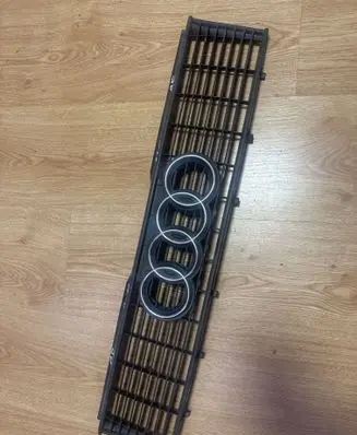 Audi 80 90 B3 Front bumper upper radiator grill 893853655