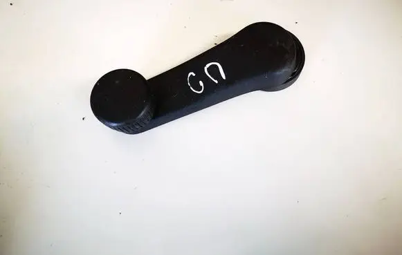 Volkswagen Golf IV Front door window winding handle 1h0837581d