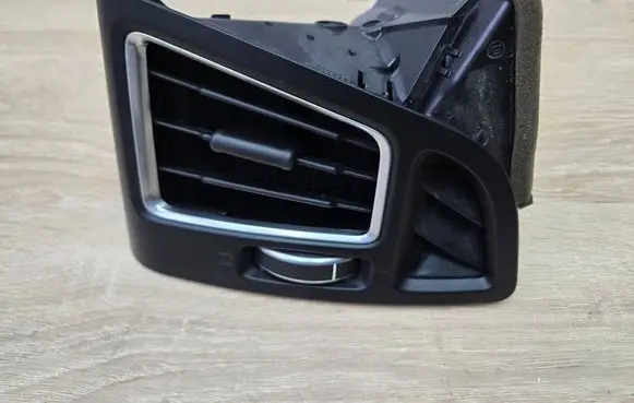 Ford Kuga II Dashboard air vent grill cover trim F1CBR018B08ABW 2647281