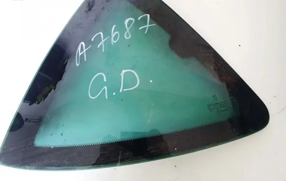 Peugeot 407 Rear side window