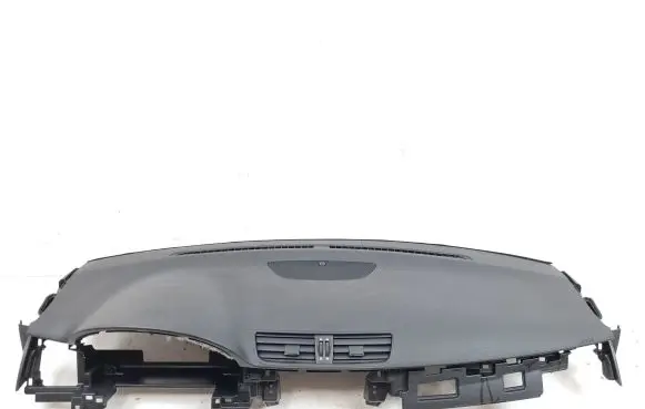 Suzuki Kizashi Dashboard 7311157L1