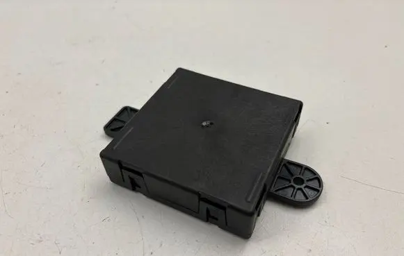 Chrysler Pacifica Sliding door control unit/module P68225096AG A2C7475250700 TRDR70608011AA