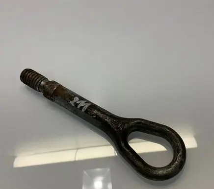 Mercedes-Benz E W211 Towing hook eye 