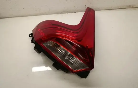 Volvo V40 Rear/tail lights 31395478