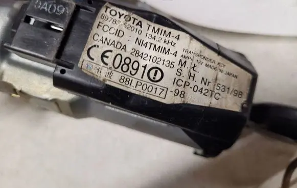 Toyota Yaris Ignition lock 8978352010