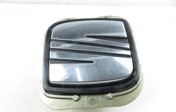 Seat Cordoba (6K) Rear door exterior handle/bracket 6K0827565B