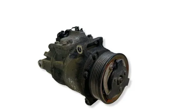 Volkswagen Golf Plus Air conditioning (A/C) compressor (pump) 1K0820859F 000901037B4 R134A8681P