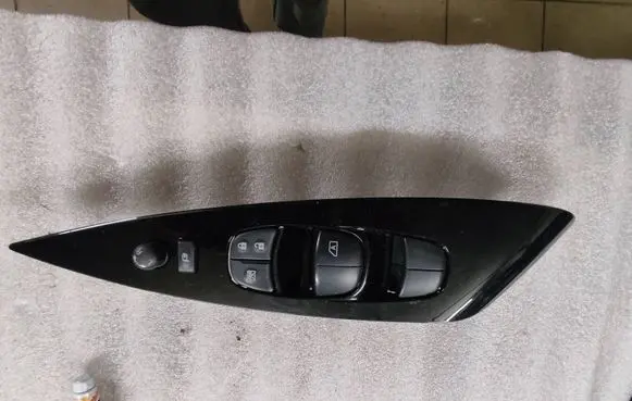 Nissan Leaf I (ZE0) Electric window control switch 254015SJ0A 2591 0723A01