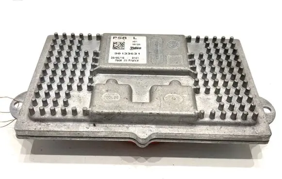 Peugeot 508 II Voltage converter/converter module 90133631