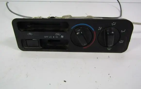 Toyota Starlet (P90) V Air conditioning/heating control unit 