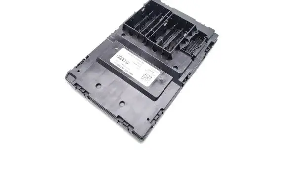 Audi A5 Central body control module 8W0907063DG 8W0907063BG F005V02175