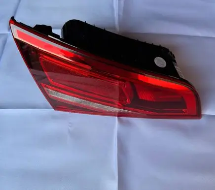 Audi A3 S3 8V Tailgate rear/tail lights 8V4945093