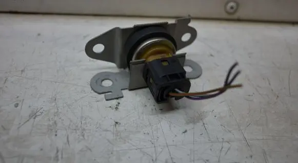 Jaguar XJL Acceleration sensor 8W833C190AB