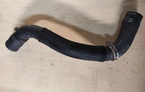 Chevrolet Trax Engine coolant pipe/hose 95184801