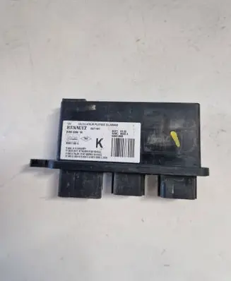 Renault Laguna III Light module LCM 285800001R
