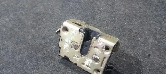 Renault 19 Rear door lock
