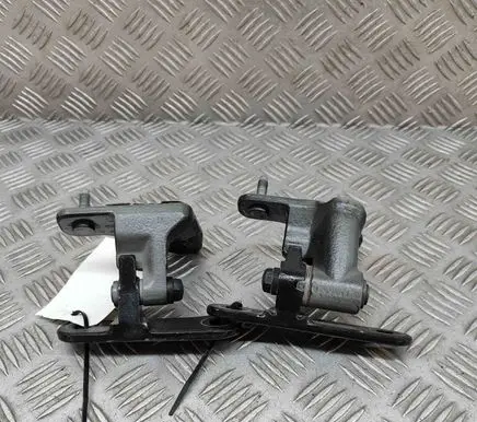 Mercedes-Benz CLS C218 X218 Front door hinges set A2187200937 A2187200737