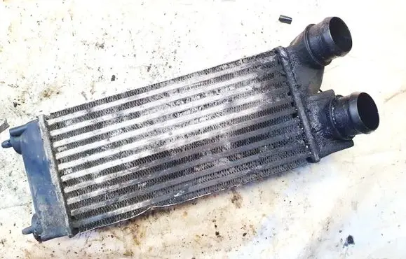 Citroen C4 I Picasso Intercooler radiator 9656503980