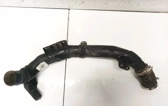 Volkswagen Golf VI Intercooler hose/pipe