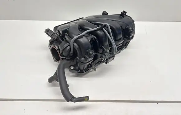 KIA Ceed Intake manifold 393002B100 9022010006