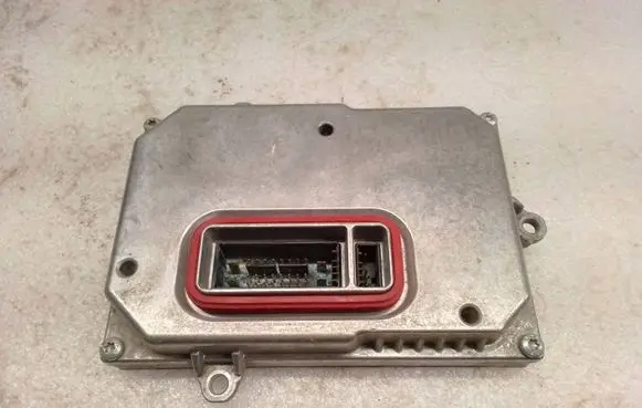 Headlight ballast module Xenon