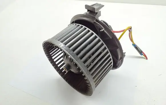 Nissan Note (E11) Heater fan/blower F667217D