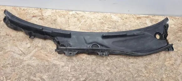 Wiper trim