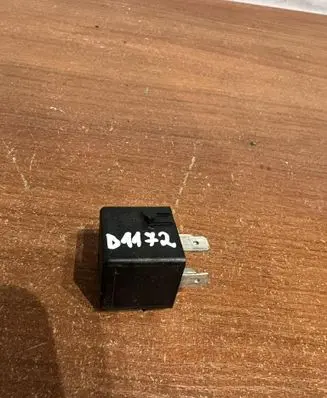 Mercedes-Benz SL R129 Other relay A0025421319 D1172