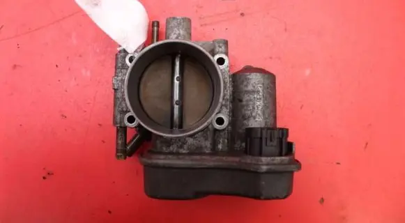 Opel Vectra B Throttle body valve 09128518