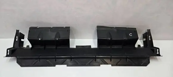 Audi Q7 4M Intercooler air guide/duct channel 4M0121285J 602447