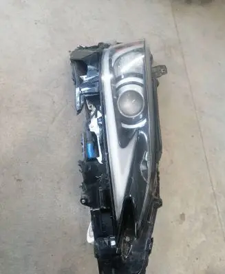 Lexus UX Headlight/headlamp