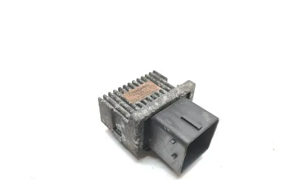 Jaguar XF X250 Glow plug pre-heat relay 9663824880 AV6112A343BA PBL0812