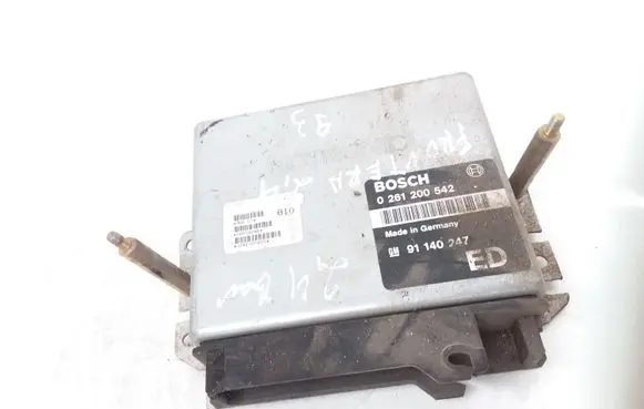 Opel Frontera A Engine control unit/module 91140247 0261200542