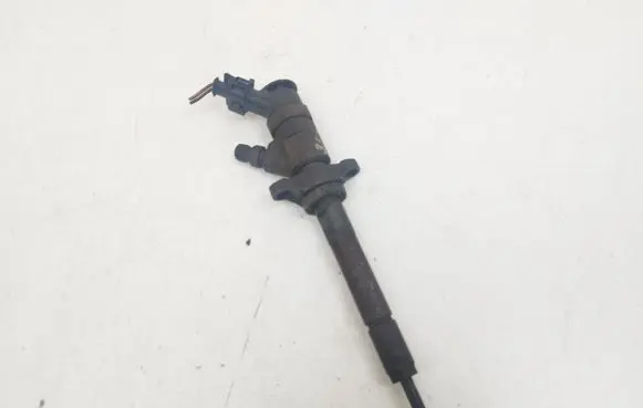 Ford Focus Fuel injector 0445110353