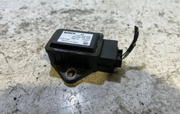 BMW 5 E60 E61 ESP acceleration yaw rate sensor 0265005266 5001794 34526758750
