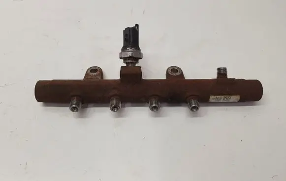 Nissan Juke I F15 Fuel main line pipe 8200704212